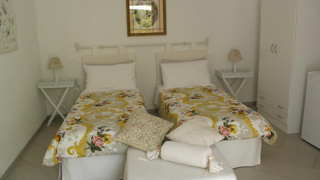 Dimora & Arte B&B Canneto sull'Oglio Стая снимка